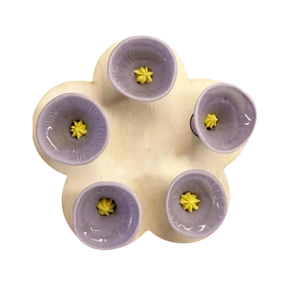 Discreet Attractive Color Bee Cup